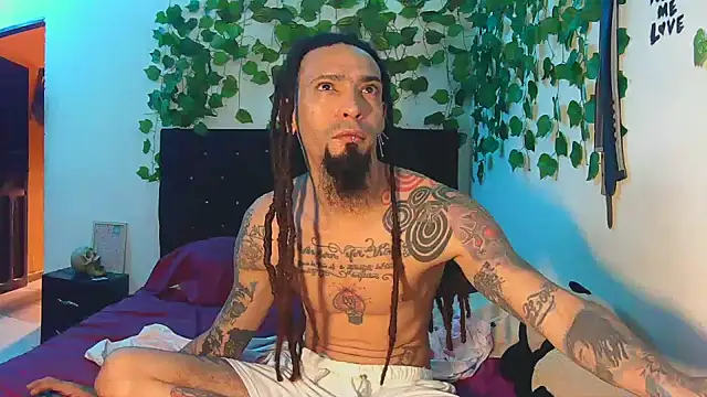 caribbeanlover1 online show from 11-15-25, 01:15