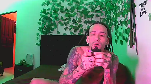 caribbeanlover1 online show from 11-08-25, 02:37