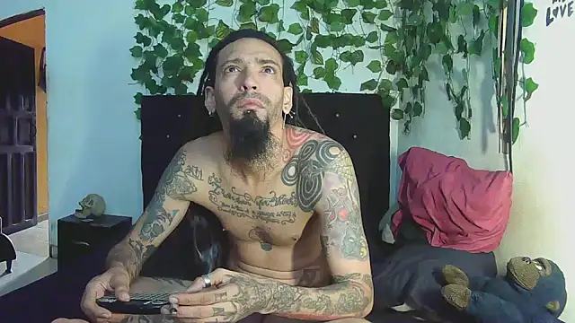 caribbeanlover1 online show from 04-08-26, 12:50