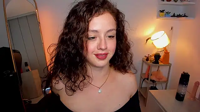 Cassandra Caiin online show from 09-18-25, 09:51