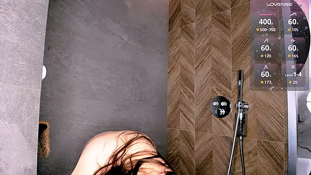 BondGirll online show from 12-15-25, 06:52