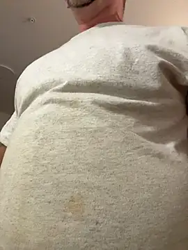 Snapshot of smokeymt420 chatting on 10-04-25, 04:47 smokeymt420 online show from 10-04-25, 04:47