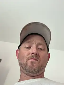 Snapshot of smokeymt420 chatting on 09-10-25, 09:36 smokeymt420 online show from 09-10-25, 09:36