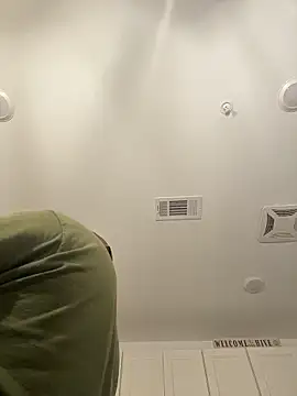 Snapshot of smokeymt420 chatting on 10-12-25, 02:24 smokeymt420 online show from 10-12-25, 02:24