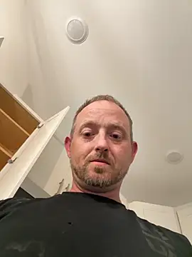 Snapshot of smokeymt420 chatting on 09-09-25, 03:16 smokeymt420 online show from 09-09-25, 03:16