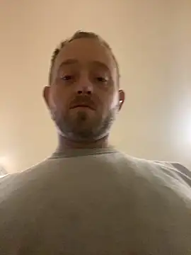 Snapshot of smokeymt420 chatting on 03-16-25, 11:49 smokeymt420 online show from 03-16-25, 11:49