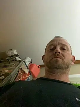 Snapshot of smokeymt420 chatting on 03-05-25, 02:45 smokeymt420 online show from 03-05-25, 02:45