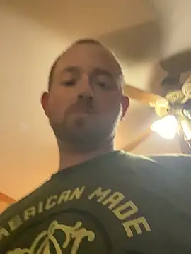 Snapshot of smokeymt420 chatting on 12-27-24, 07:14 smokeymt420 online show from 12-27-24, 07:14