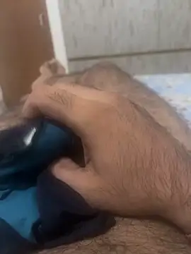 Snapshot of bigshow112 chatting on 09-28-25, 06:37 bigshow112 online show from 09-28-25, 06:37