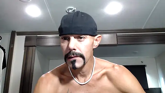 ThickD2C online show from 11-26-25, 05:02