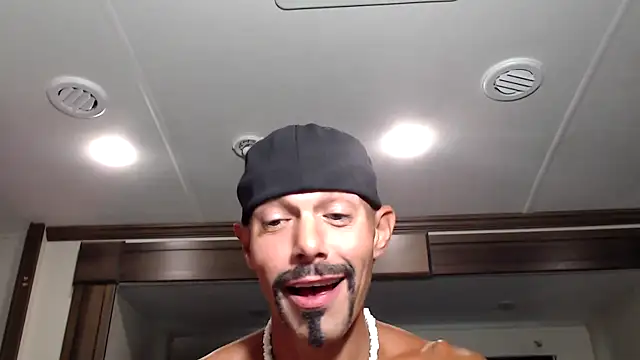 ThickD2C online show from 10-05-25, 05:47