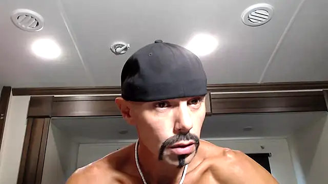 ThickD2C online show from 10-29-25, 06:29