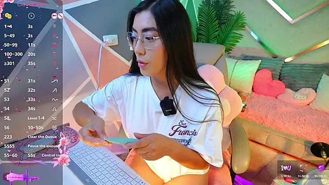 shanon- online show from 06-12-26, 11:35