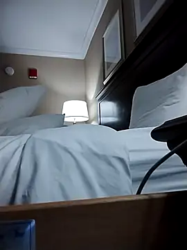 Yankeedave420 online show from 12-21-25, 05:31