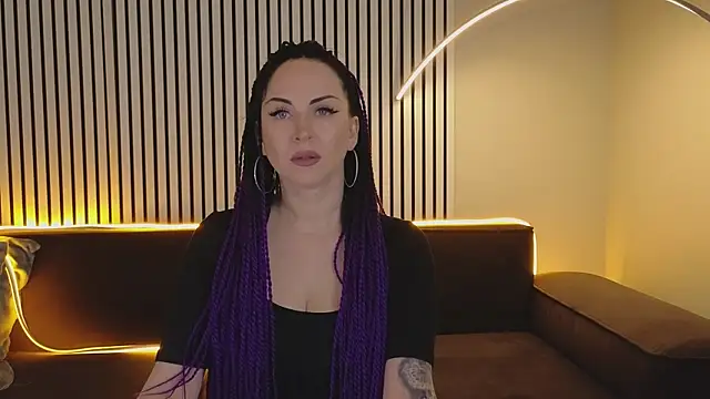 Snapshot of lily_conor chatting on 03-19-25, 05:52 lily conor online show from 03-19-25, 05:52