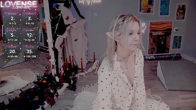 Careful i bite online show from 11-14-25, 05:33