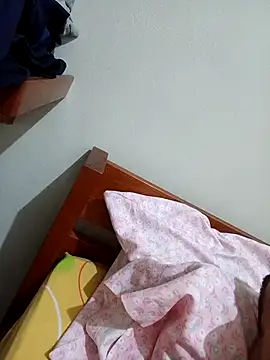 chicoguapo8 online show from 02-08-26, 04:32