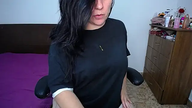 alexa milsf online show from 04-16-26, 02:12