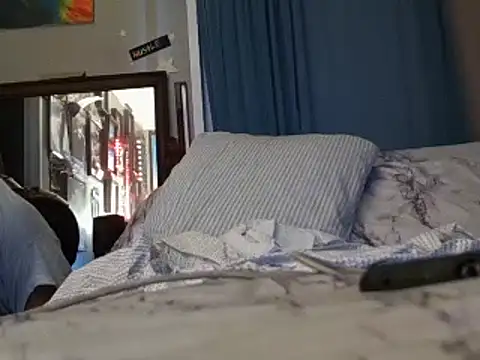 Snapshot of Makeyoucumallover chatting on 12-04-24, 11:24 Makeyoucumallover online show from 12-04-24, 11:24