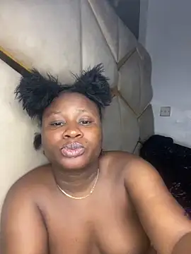 Snapshot of catty3232 chatting on 10-20-25, 03:52 catty3232 online show from 10-20-25, 03:52