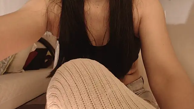 Estefani 32 online show from 09-28-25, 03:19