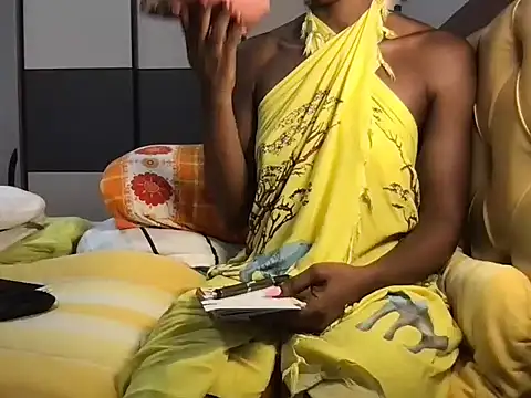 choco petite online show from 10-10-25, 05:08