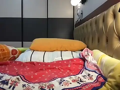 choco petite online show from 10-06-25, 04:13