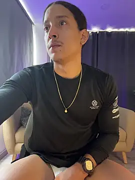 Liam V online show from 03-09-26, 03:26