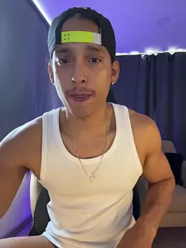 Liam V online show from 03-05-26, 03:52