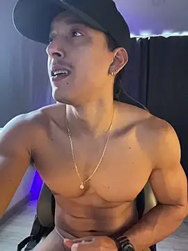 Liam V online show from 03-11-26, 05:40