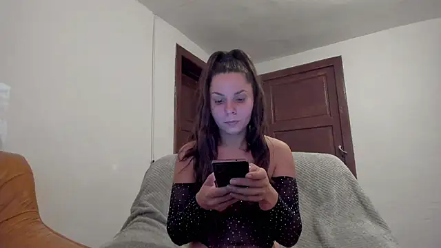 Snapshot of EasyAcee chatting on 09-15-25, 03:01 EasyAcee online show from 09-15-25, 03:01