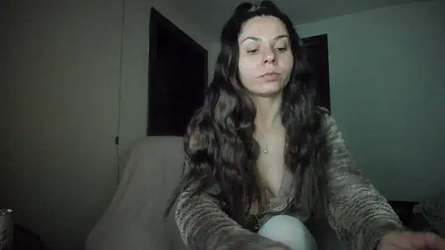 Snapshot of EasyAcee chatting on 03-18-25, 02:18 EasyAcee online show from 03-18-25, 02:18