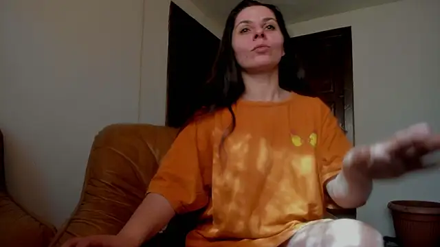 Snapshot of EasyAcee chatting on 03-06-25, 12:09 EasyAcee online show from 03-06-25, 12:09