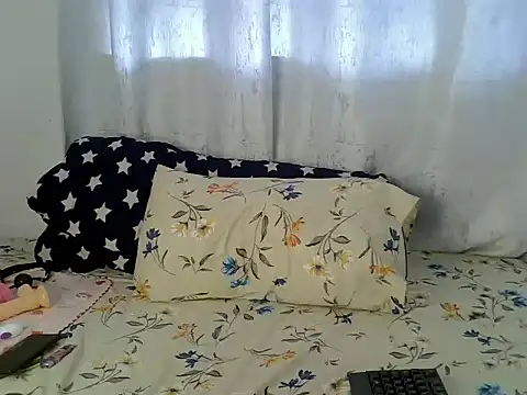 purplescarlet online show from 01-08-26, 05:46