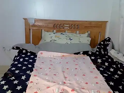 purplescarlet online show from 01-05-26, 10:24