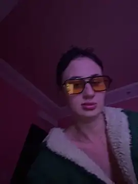 Flossy Vettie online show from 02-27-26, 12:22