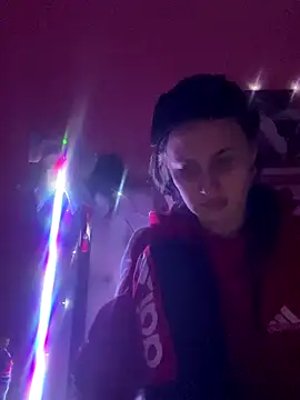 Flossy Vettie online show from 12-18-25, 02:54