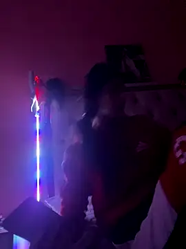 Flossy Vettie online show from 11-19-25, 03:23