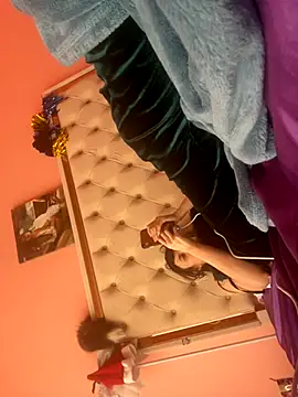 Snapshot of Flossy_Vettie chatting on 10-07-25, 11:33 Flossy Vettie online show from 10-07-25, 11:33