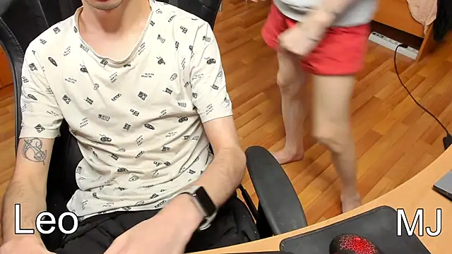 teelimata online show from 03-18-25, 12:39