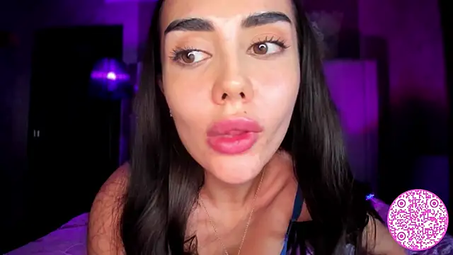 Lil Gabby online show from 10-17-25, 06:43