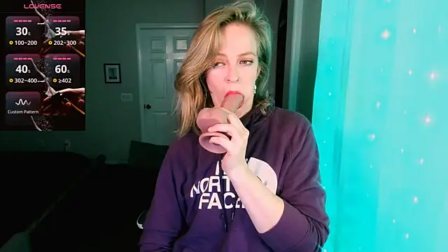 britteebee online show from 12-20-25, 05:32