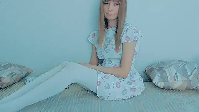 YourCaramel online show from 10-14-25, 04:02