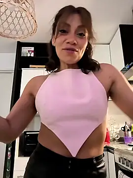 SamyJones9 online show from 12-14-25, 06:52