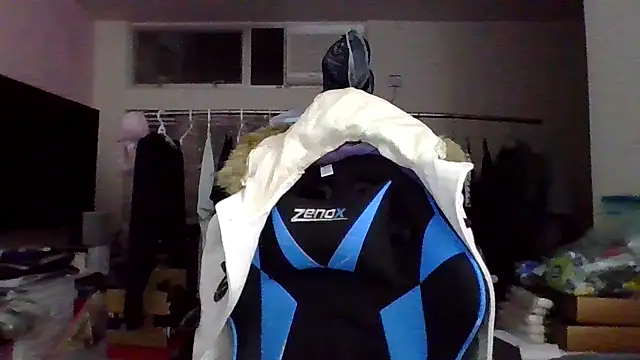 Snapshot of charlie_xdd chatting on 01-17-25, 11:59 charlie xdd online show from 01-17-25, 11:59