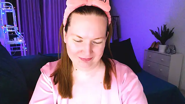 GoddessLara online show from 01-31-25, 02:04