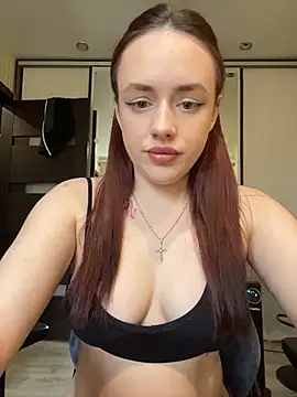 Lisaaan online show from 04-27-26, 01:31