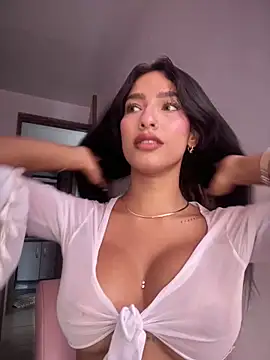 DulceLenns online show from 11-06-25, 06:01