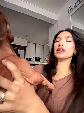 DulceLenns online show from 09-16-25, 06:20