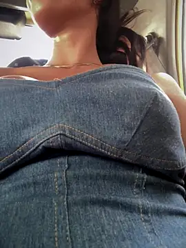 DulceLenns online show from 11-01-25, 06:35